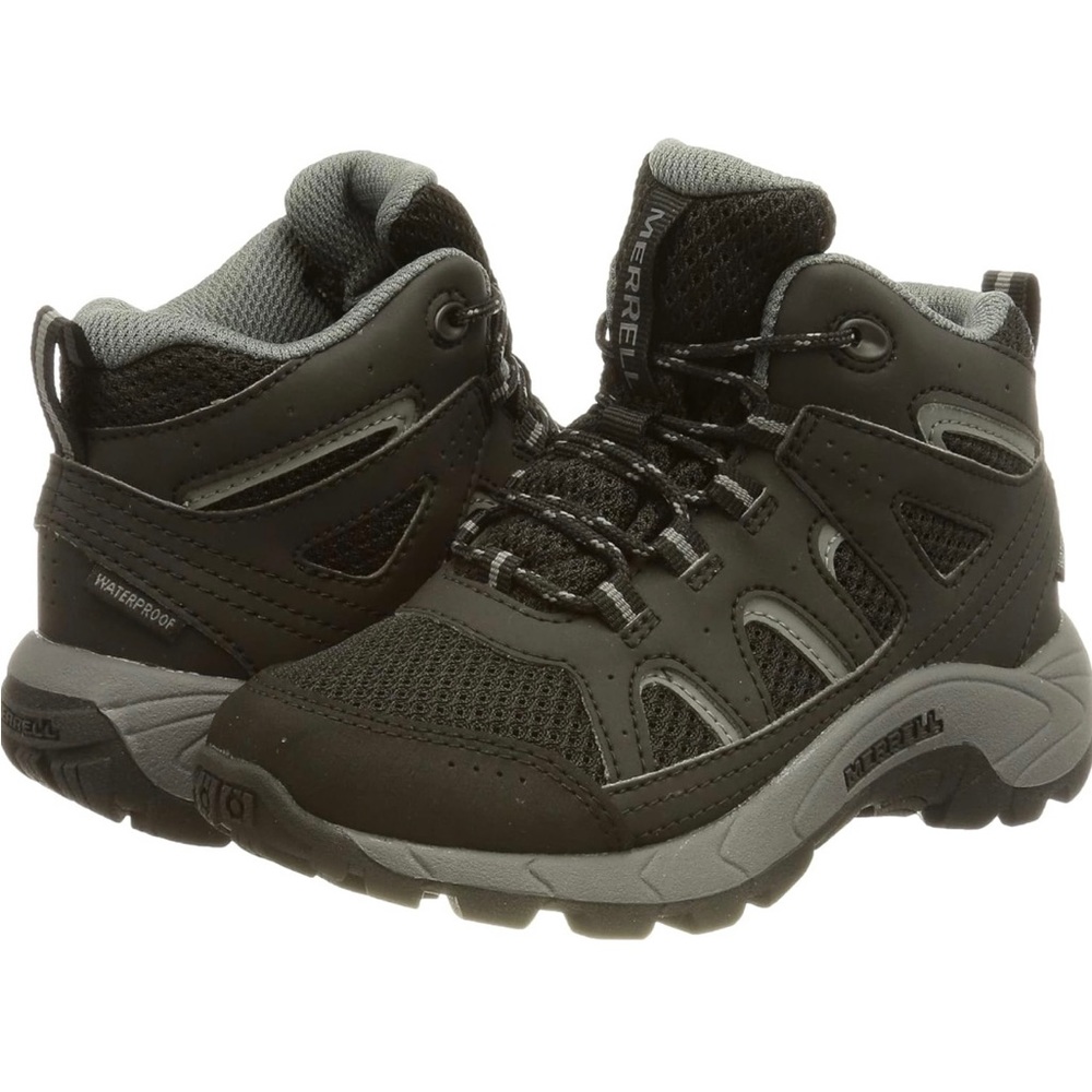 NWOB Merrell Kid's Oakcreek Mid Lace Waterproof Hiking Boot size 2